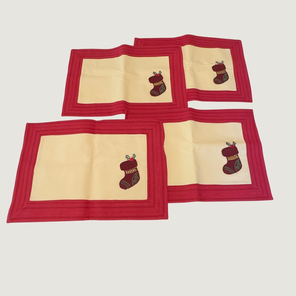 Rich Home Christmas Placemats Red Cream Stocking Set of 4 Designer 19x13 Holiday